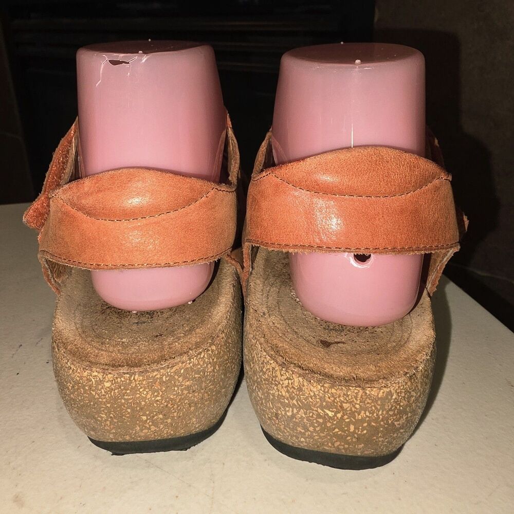 Taos 8/8.5 Trulie Orange Weave Criss Cross Strap Boho Distressed Logo Sandals - Picture 8 of 13